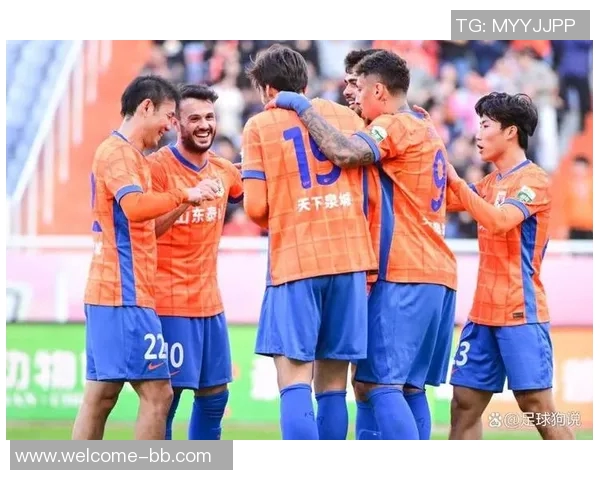 橙衣传奇再现鹏起泰山他以12战9不败点燃球队希望与信念