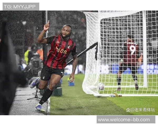 曼联关注塞梅尼奥但优先补强其他位置红军曼城同样在追逐 曼联关注塞梅尼奥但优先补强其他位置红军曼城同样在追逐