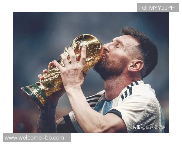 再战一届世界杯梅西C罗奥乔亚成现役五届球员的传奇代表