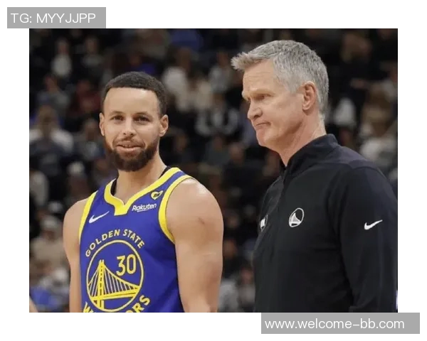 科尔谈库里伤情表示不严重球队已开始怀念他的存在